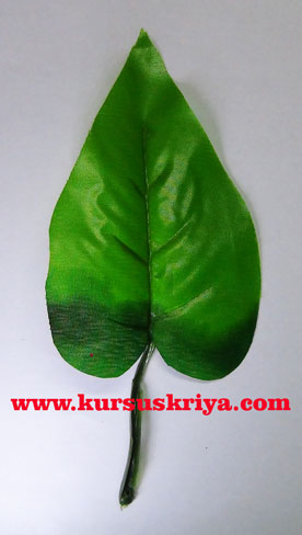 Daun imitasi bunga calla lili kain isi 6 pcs (MBS134)