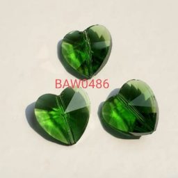 Manik kristal Austria hati emerald green 14 mm