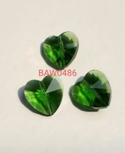 Manik kristal austria hati facet ukuran 14 mm emerald green