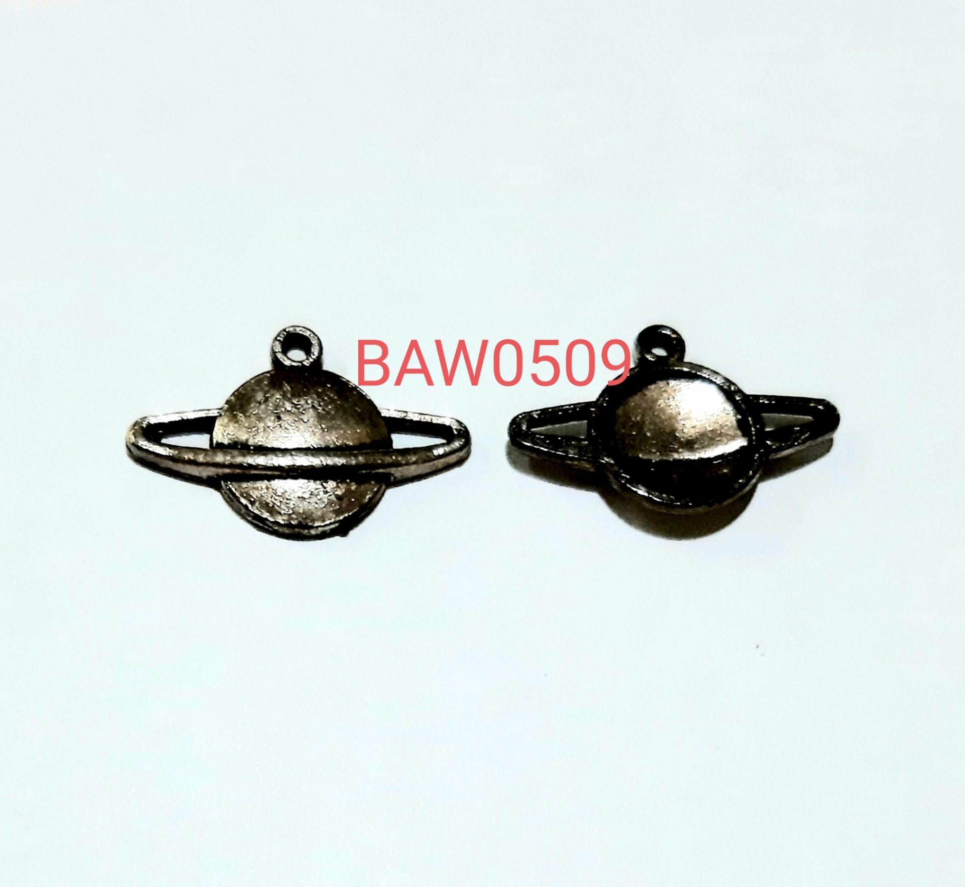 Planet saturn pendant antique silver 5 pcs