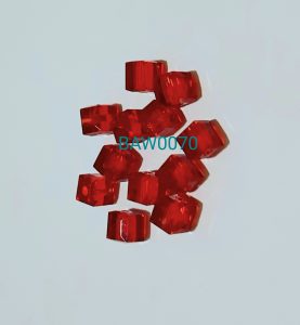 Manik kristal kotak 6 mm pale geranium lake clear