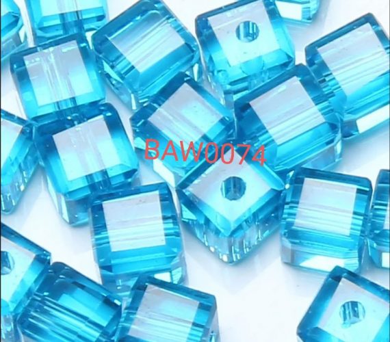 Manik kristal kotak 6 mm warna sky blue clear per lusin (BAW0074) - Image 2