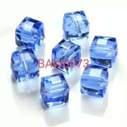 Manik kristal kotak 6 mm ultramarine clear