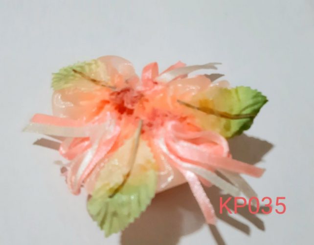 Bros Korsase tiga bunga peach