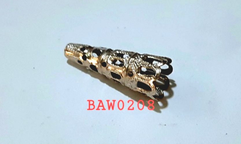 Cone panjang metal warna silver motif terawang