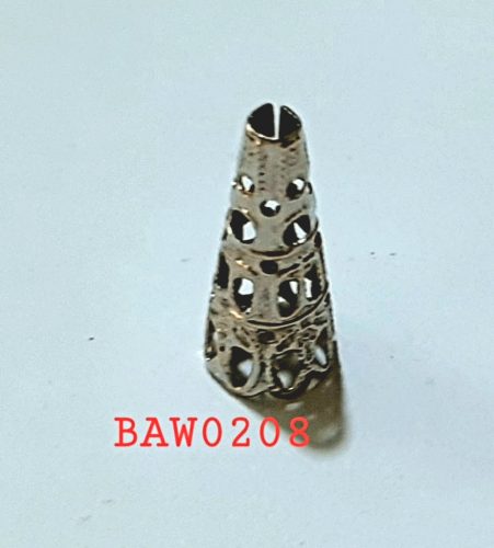 Cone panjang metal warna silver motif terawang