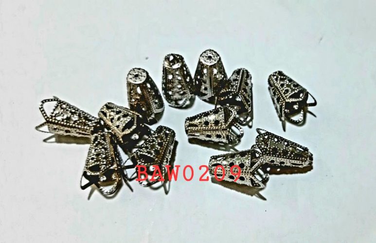 Cone kerucut pendek motif terawang warna silver