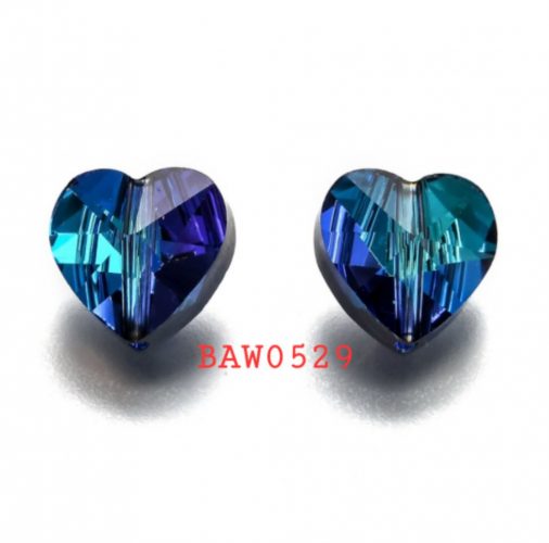 Manik-manik kaca hati 10 mm warna biru facet (BAW0529)