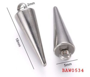 Liontin spike panjang dari stainless steel 304