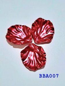 Kelopak bunga akrilik red pearl size L