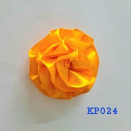 Kuntum bunga mawar satin warna tangerine