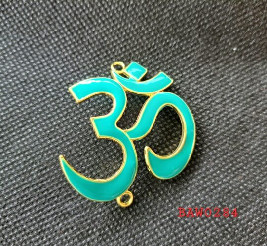 Konektor metal simbol om warna light tosca-gold