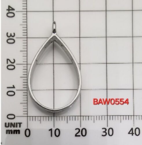Bezel teardrop silver