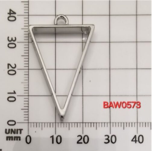 Bezel triangle silver