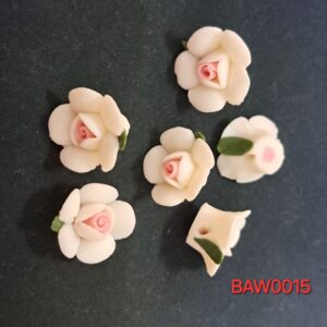 Manik keramik mawar putih tengah pink