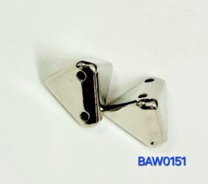Ornamen Hiasan jahit segitiga spike stud