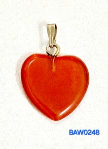 Liontin hati dari cat eye sintetis warna red orange