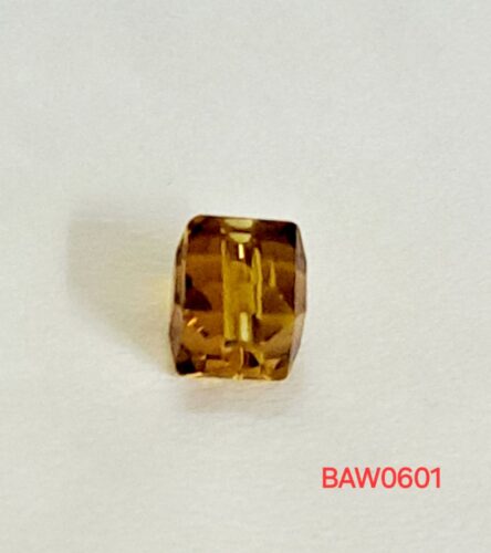Manik-manik kristal austria kotak 6 mm warna ochre clear