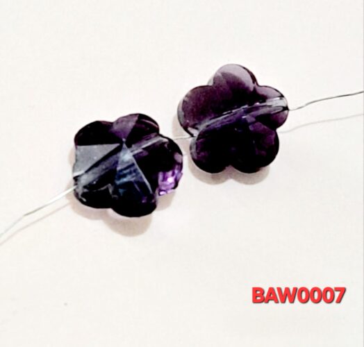 Manik-manik kaca bunga plum 10 mm warna purple clear