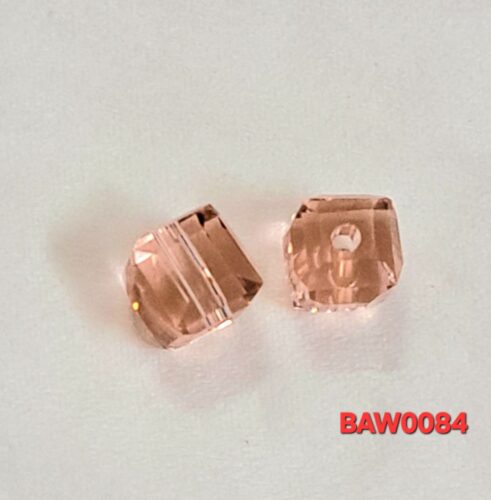 Manik-manik kristal austria bentuk kotak facet 6mm warna salem clear