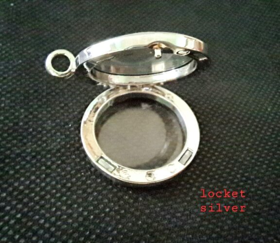 Kalung Floating locket silver