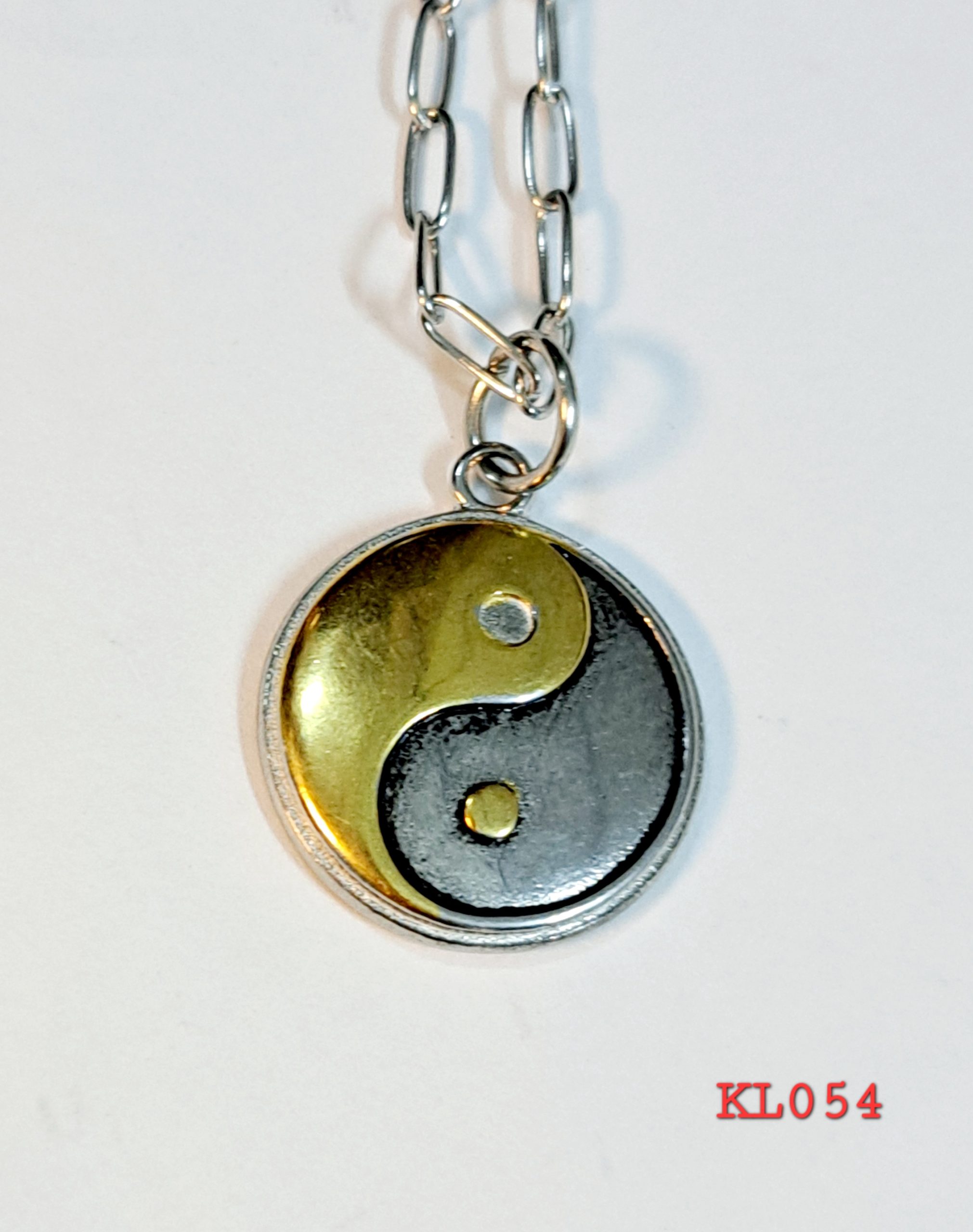 Kalung rantai stainless steel liontin yin-yang 316L