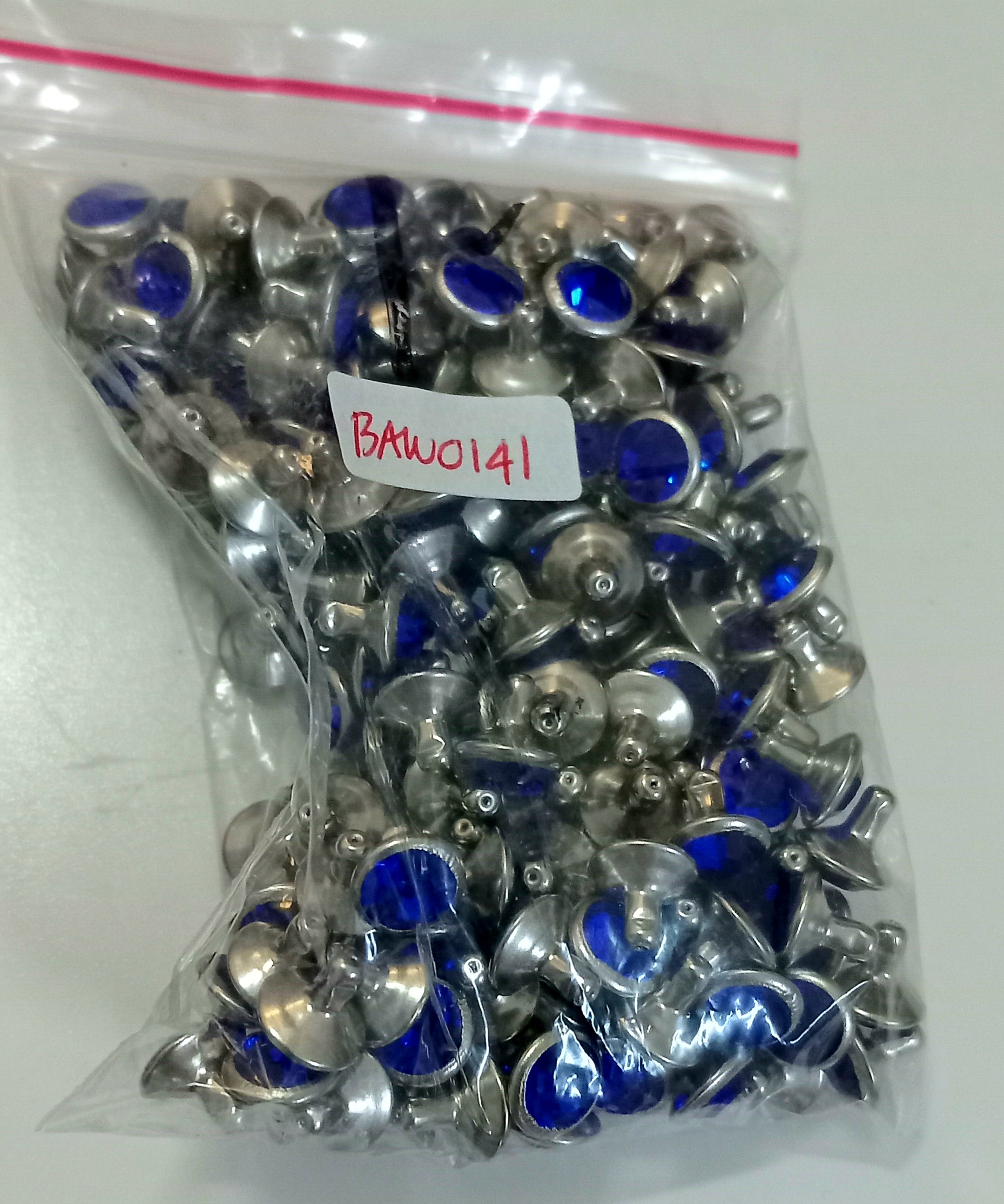 Rivet 8 mm Rhinestone dark blue