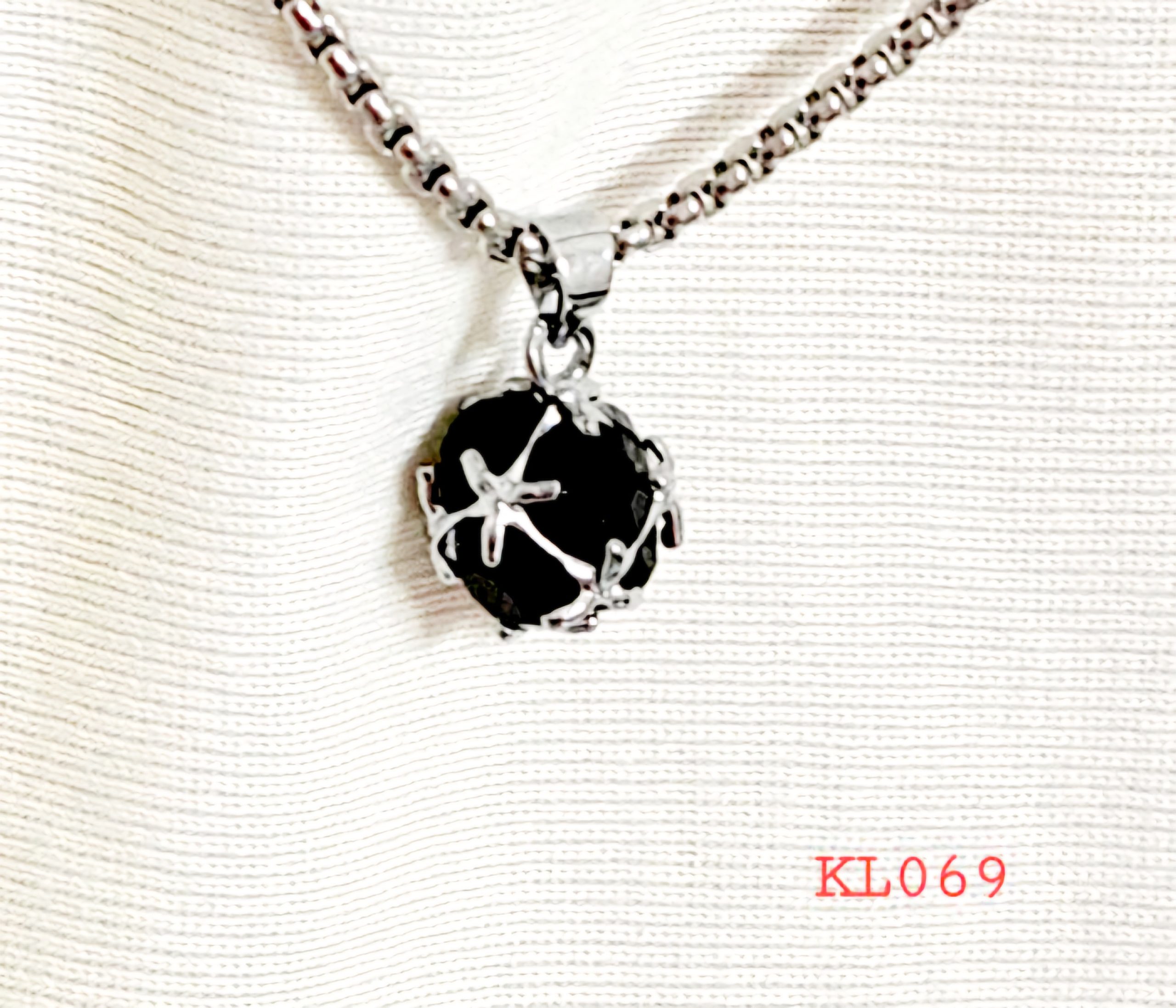 Kalung rantai stainless steel liontin kristal bulat hitam 10 mm