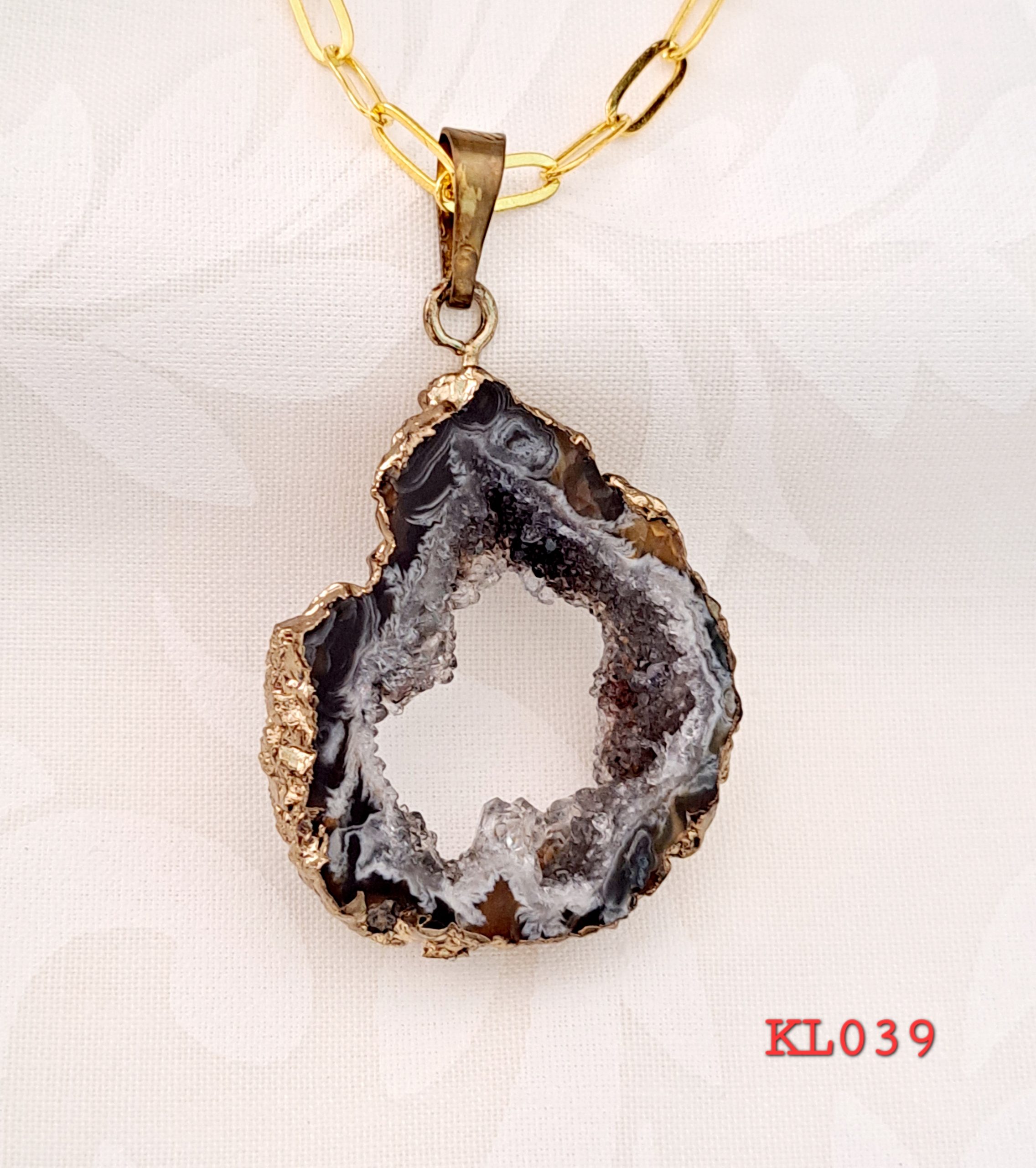 KL039 kalung druzy agate